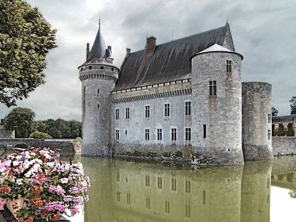 Visiter le Château de Serrant : Tarifs et Astuces pour un Voyage Historique Abordable